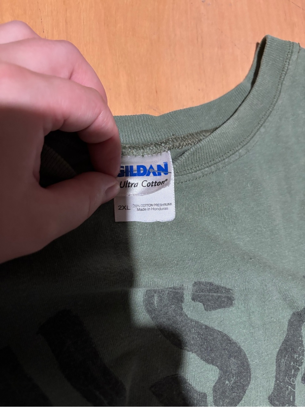 Gildan Men's Olive Green Short Sleeve Crew Neck T-Shirt